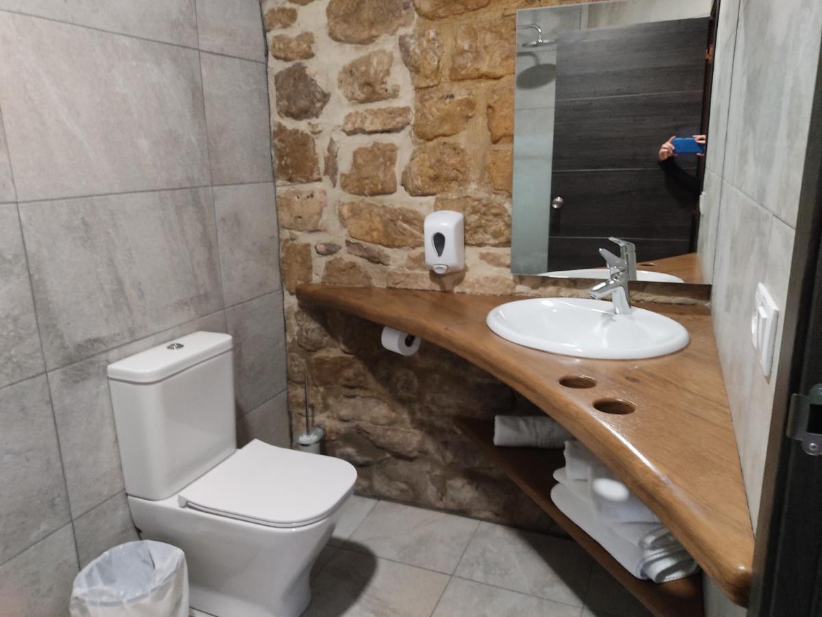 Hostal Suetxe Los Arcos Zewnętrze zdjęcie