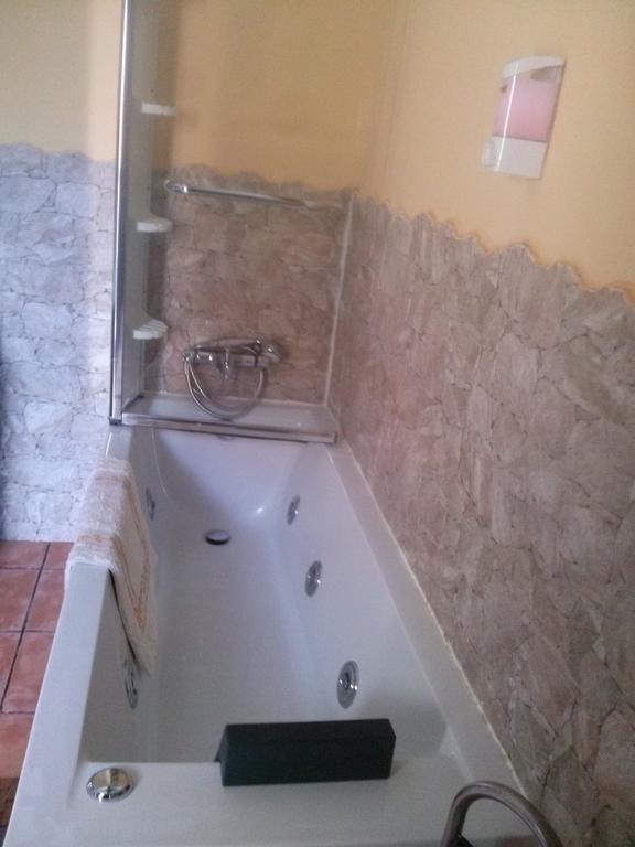 Hostal Suetxe Los Arcos Zewnętrze zdjęcie