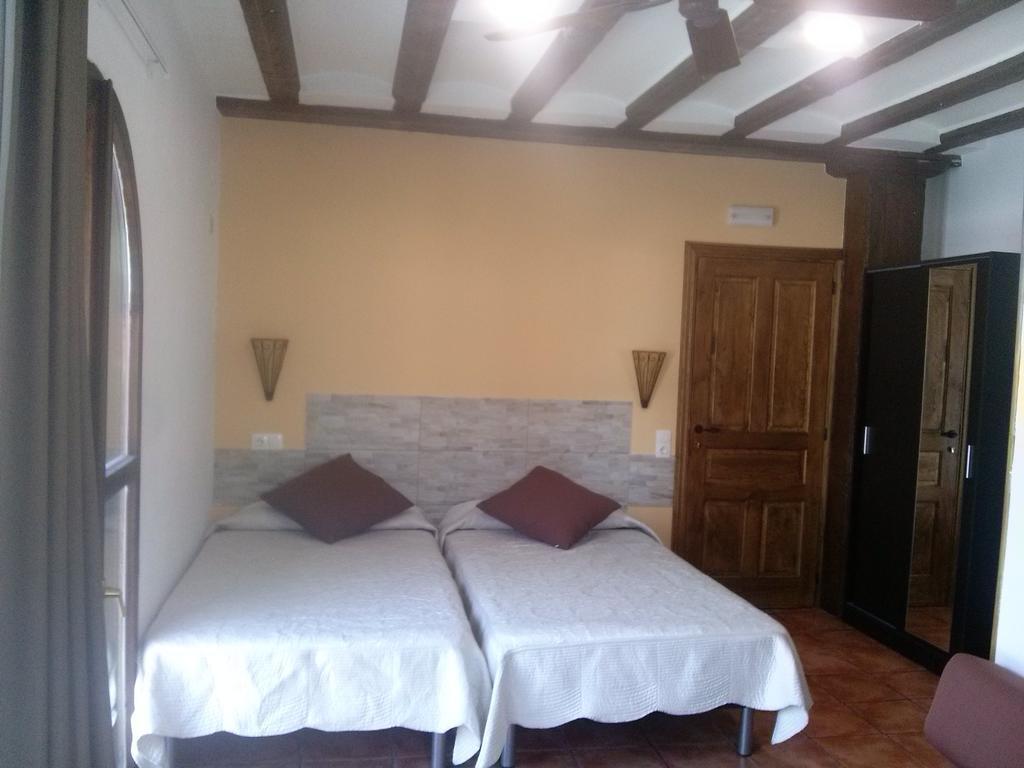 Hostal Suetxe Los Arcos Zewnętrze zdjęcie