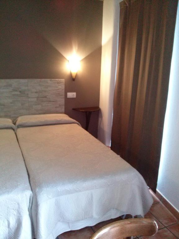 Hostal Suetxe Los Arcos Zewnętrze zdjęcie