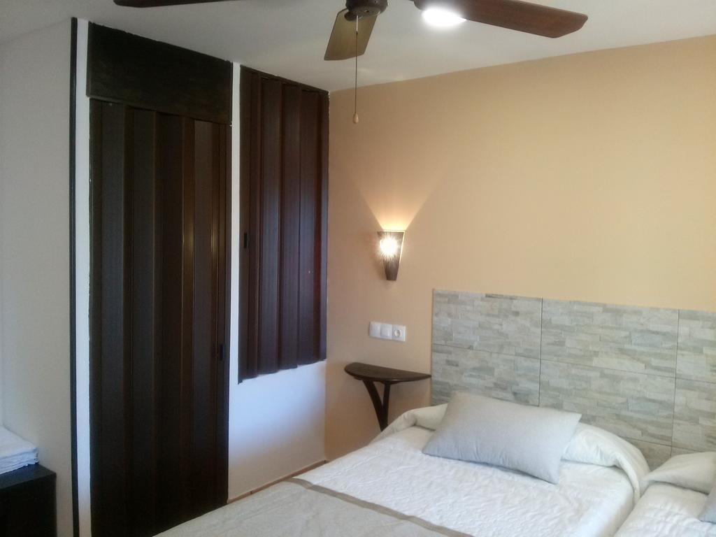 Hostal Suetxe Los Arcos Zewnętrze zdjęcie