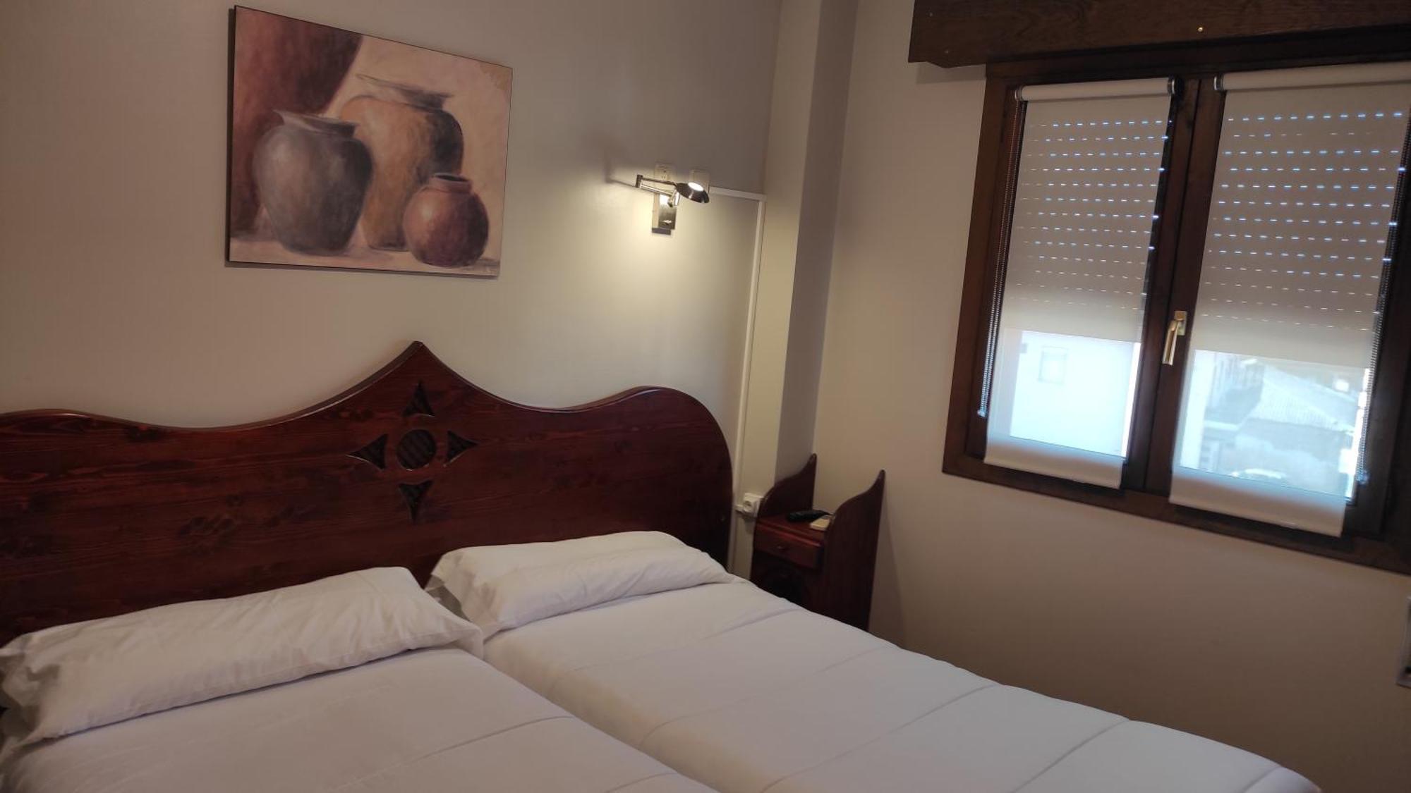 Hostal Suetxe Los Arcos Zewnętrze zdjęcie